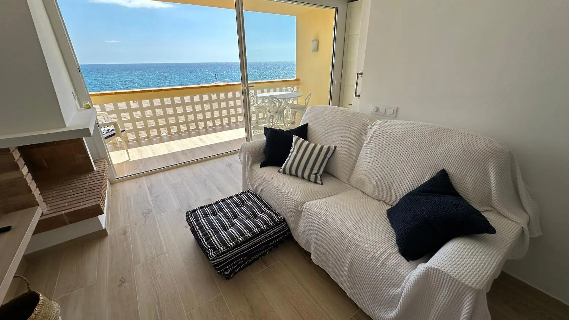 Apartmán Pals Primera Linea De Mar