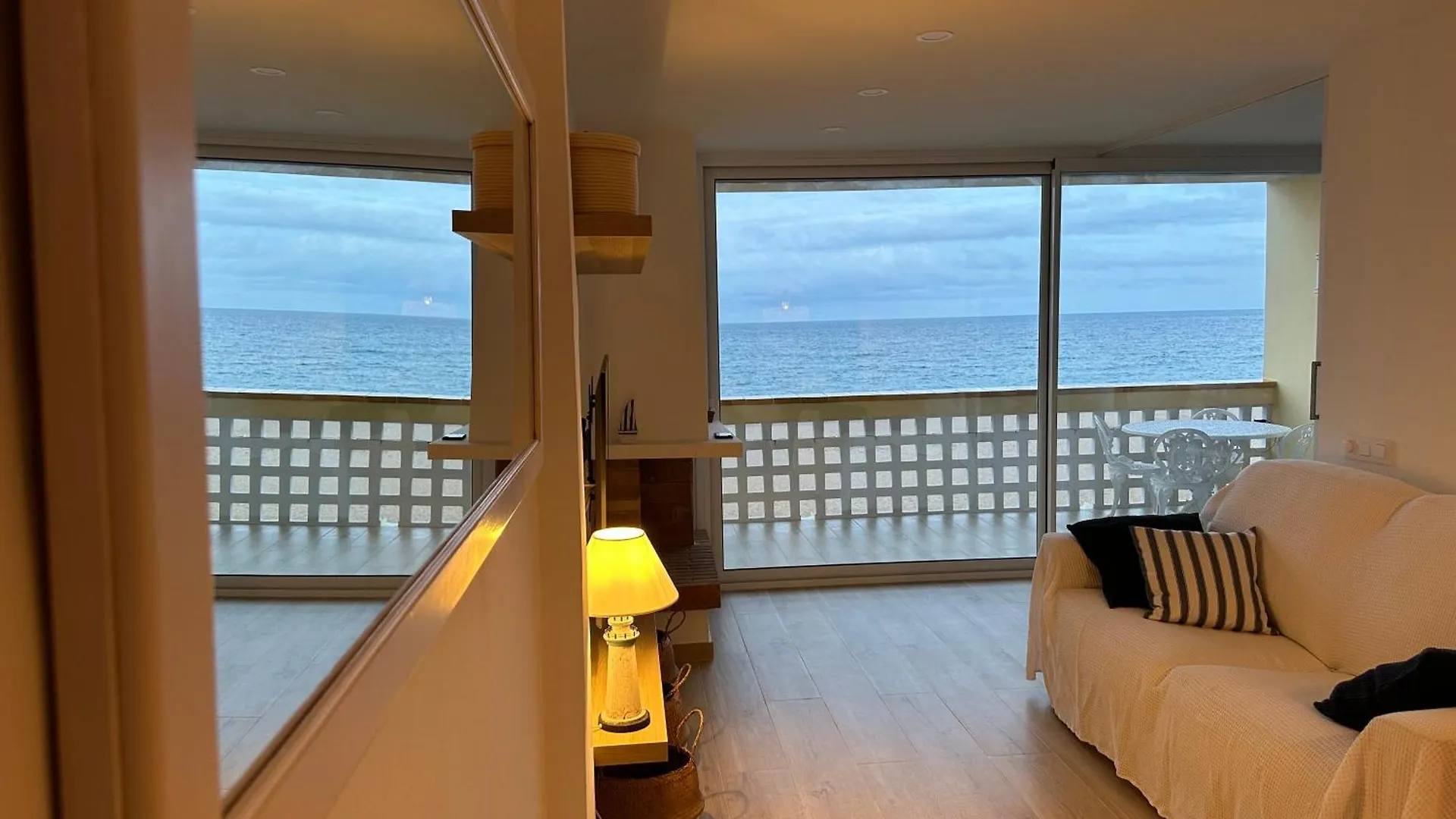 Pals Primera Linea De Mar Apartmán